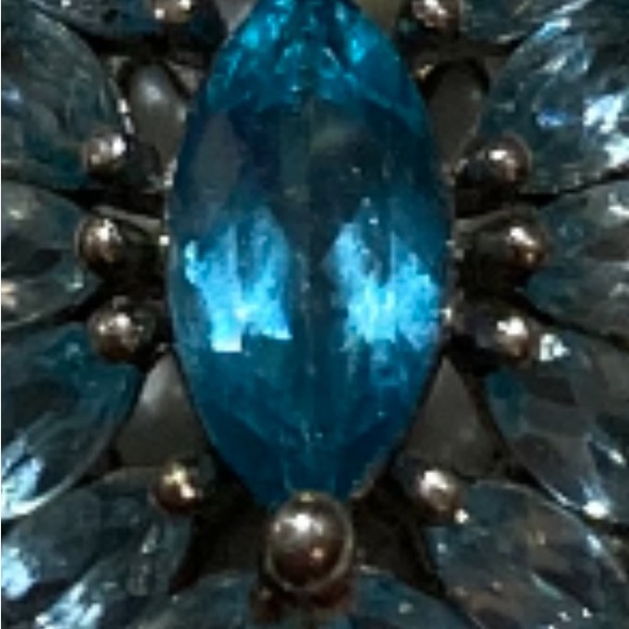 DJOY-GORGEOUS!Vintage Estate!
RARE NEON APATITE 41 MARQUISE CLUSTER RHOIUM-925 - Picture 2 of 7